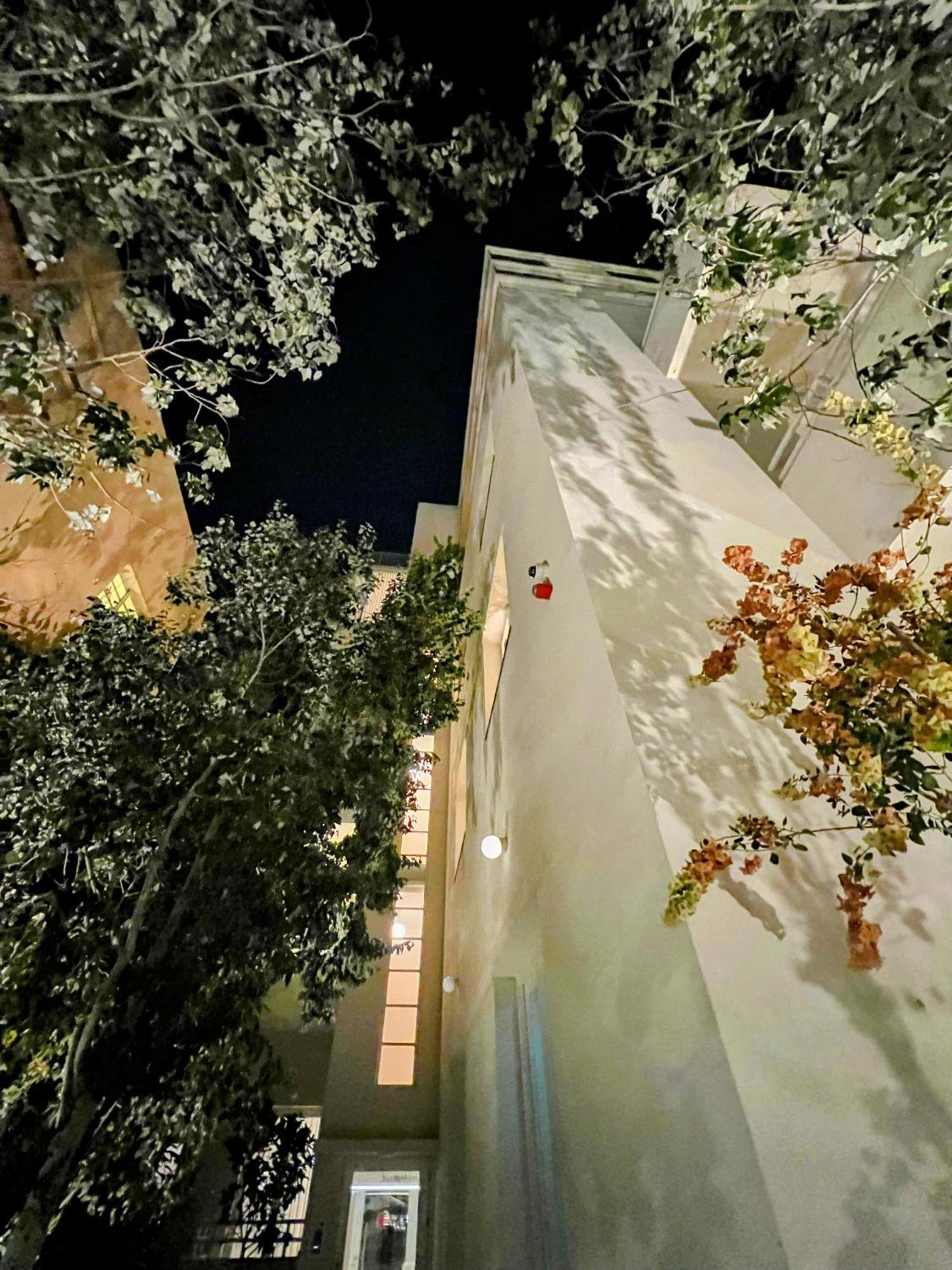 Rothschild 69 Hotel เทลอาวีฟ ภายนอก รูปภาพ