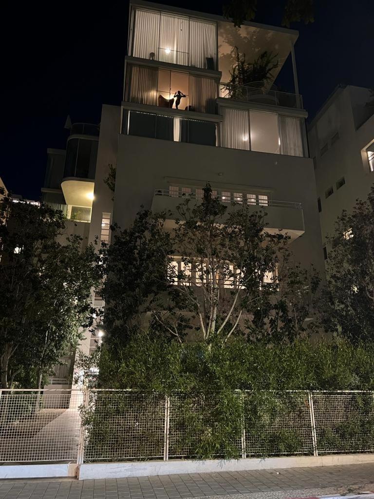 Rothschild 69 Hotel เทลอาวีฟ ภายนอก รูปภาพ